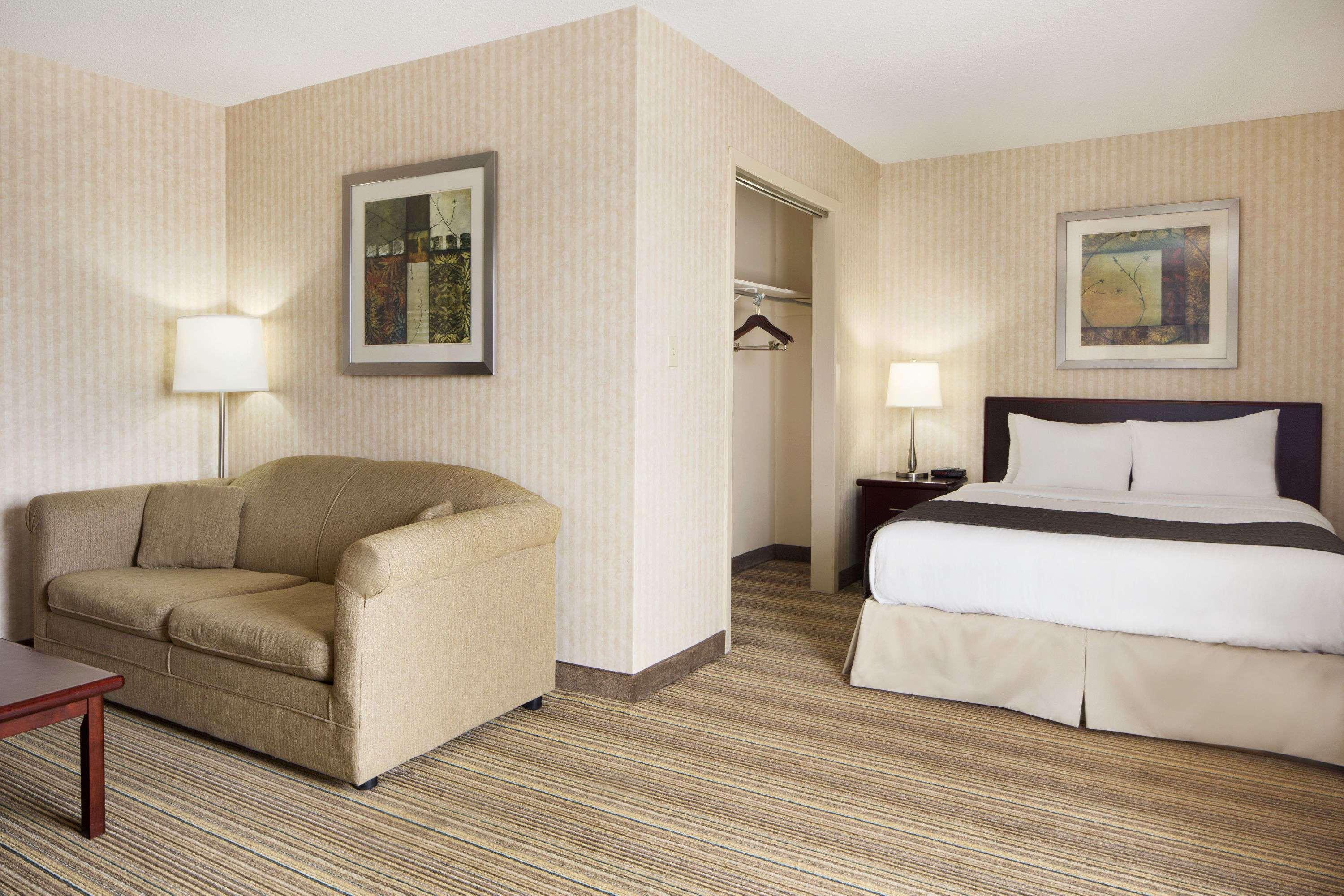 Days Inn By Wyndham Brantford Esterno foto